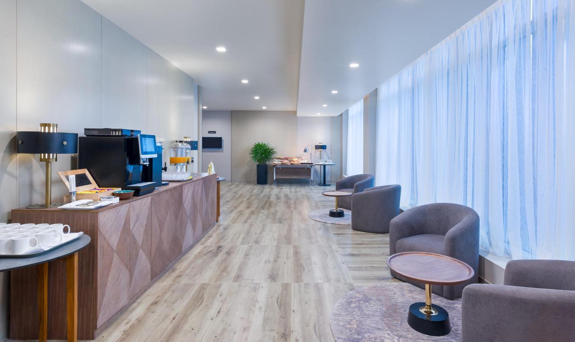 Intercityhotel Bawshar Маскат Экстерьер фото