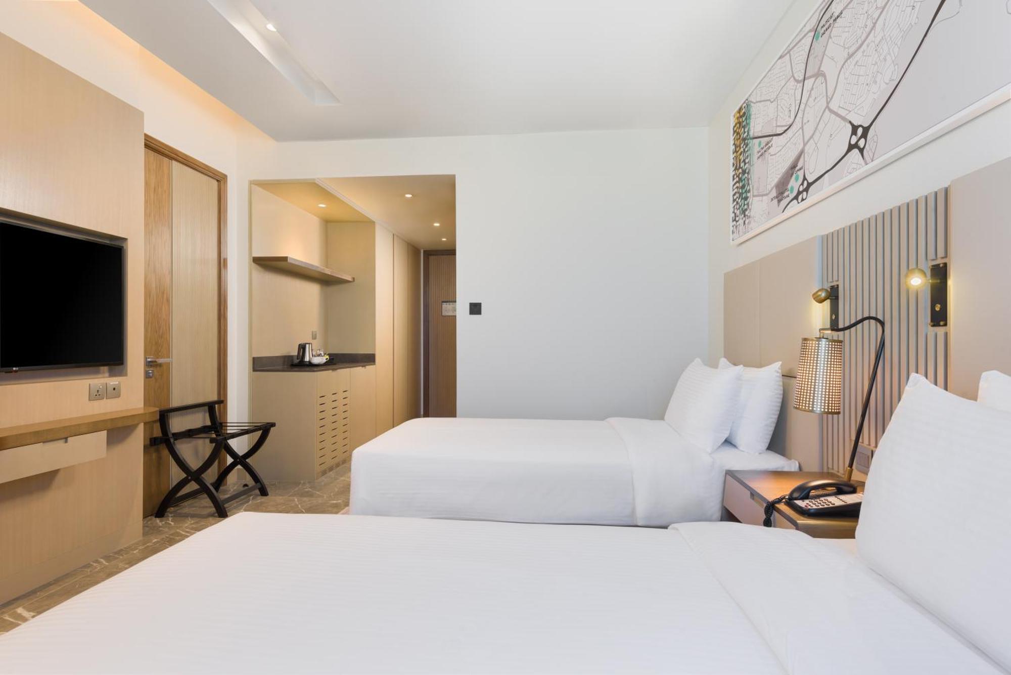 Intercityhotel Bawshar Маскат Экстерьер фото